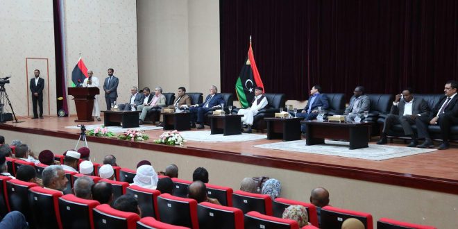 فخامة رئيس مجلس النواب وعدد من السادة أعضاء المجلس يلتقون نشطاء وأعيان مدينة بنغازي
